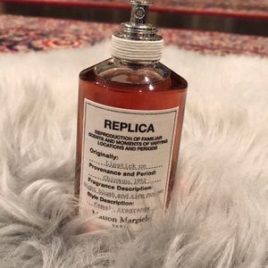 maison martin margiela replica lipstick on